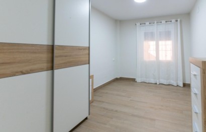 Resale - Casa Tipo Dúplex - Santa Pola - Gran Alacant
