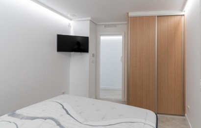 Resale - Apartment / flat - Santa Pola - Centro