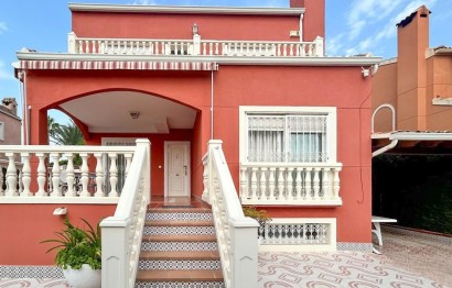 Resale - Casa - Elche Pedanías - Valverde