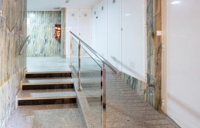 Resale - Apartment / flat - Santa Pola - Club nautico
