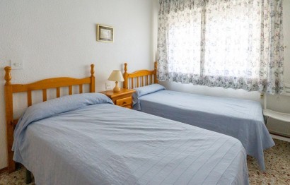 Resale - Apartment / flat - Santa Pola - Club nautico