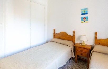 Resale - Apartment / flat - Santa Pola - Club nautico