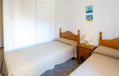 Resale - Apartment / flat - Santa Pola - Club nautico