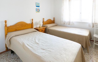 Resale - Apartment / flat - Santa Pola - Club nautico