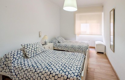 Resale - Apartment / flat - Santa Pola - Gran Playa