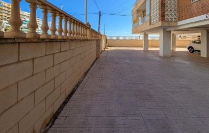 Resale - Apartment / flat - Santa Pola - Gran Playa