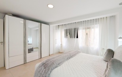 Resale - Apartment / flat - Santa Pola - Centro
