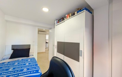 Resale - Apartment / flat - Santa Pola - Centro