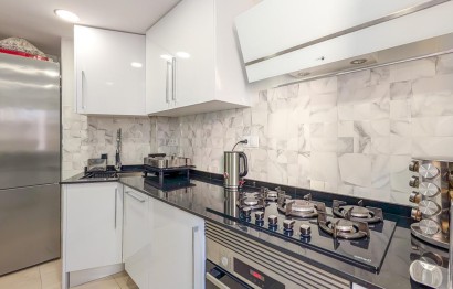 Resale - Apartment / flat - Santa Pola - Centro
