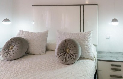 Resale - Apartment / flat - Santa Pola - Centro