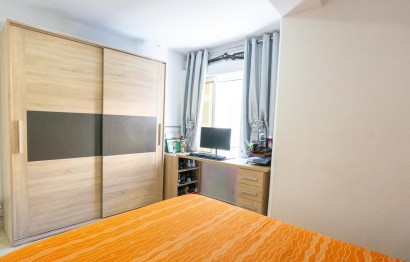 Resale - Apartment / flat - Santa Pola - Centro
