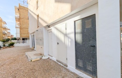 Resale - Apartment / flat - Santa Pola - Gran Playa