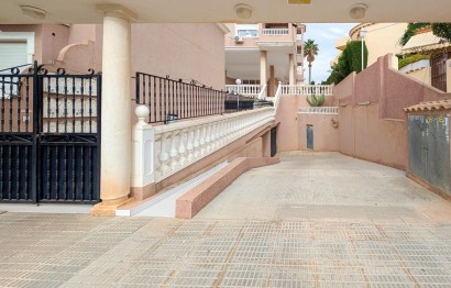 Resale - Apartment / flat - Santa Pola - Calas de Santiago Bernabeu