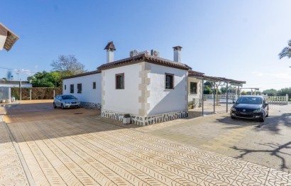Resale - Villa - Crevillent - Comunidad valenciana