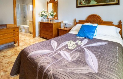 Resale - Villa - Crevillent - Comunidad valenciana