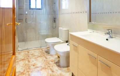 Resale - Villa - Crevillent - Comunidad valenciana