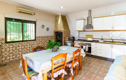 Resale - Villa - Crevillent - Comunidad valenciana