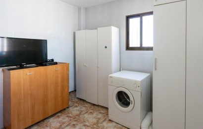 Resale - Villa - Crevillent - Comunidad valenciana