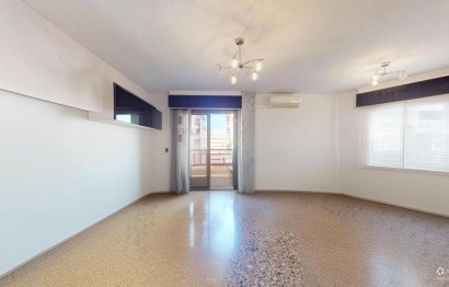 Resale - Apartment / flat - Alicante - Carolinas Bajas
