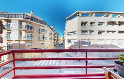 Resale - Apartment / flat - Alicante - Carolinas Bajas
