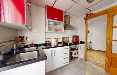 Resale - Apartment / flat - Alicante - Carolinas Bajas