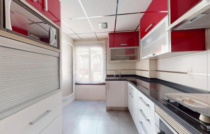 Resale - Apartment / flat - Alicante - Carolinas Bajas