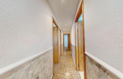 Resale - Apartment / flat - Alicante - Carolinas Bajas