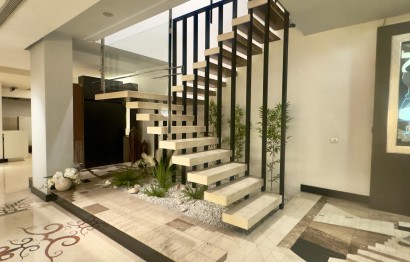 Resale - Commercial - Alicante - Vistahermosa