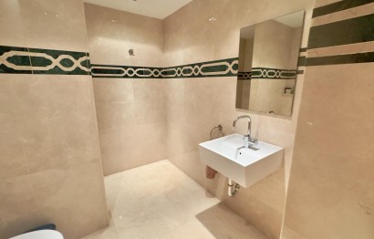 Resale - Commercial - Alicante - Vistahermosa