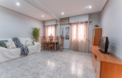 Resale - Apartment / flat - Elche - Sector V