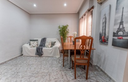 Resale - Apartment / flat - Elche - Sector V