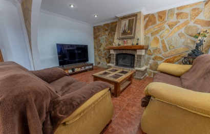 Resale - Villa - Crevillent - DERRAMADOR
