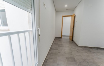 Resale - Apartment / flat - Dolores - Cervantes