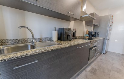 Resale - Apartment / flat - Dolores - Cervantes