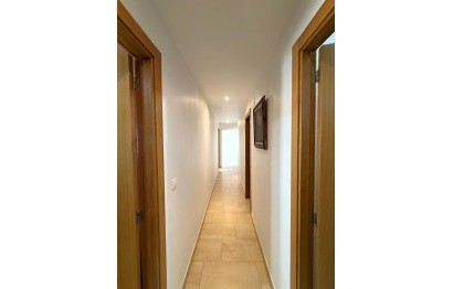 Reventa - Apartamento / piso - La hoya - Centro