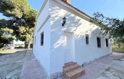 Reventa - Villa - Torrellano - Camino altet