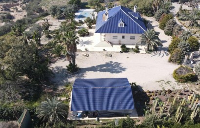 Resale - Villa - Matola - Algoda-Matola-Llano de San José