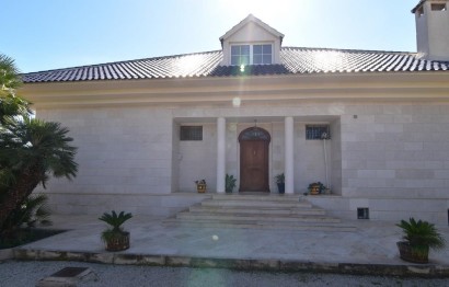 Resale - Villa - Matola - Algoda-Matola-Llano de San José