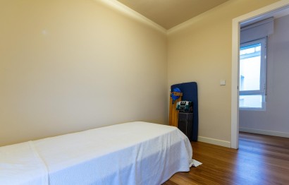 Reventa - Apartamento / piso - Elche - Centro