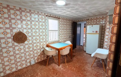 Reventa - Apartamento / piso - Elche - Reina Victoria-Miguel Hernández