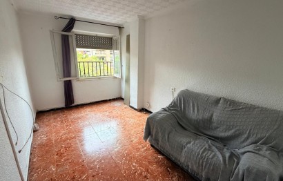 Reventa - Apartamento / piso - Elche - Reina Victoria-Miguel Hernández