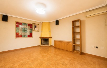 Revente - Maison de ville - Cox