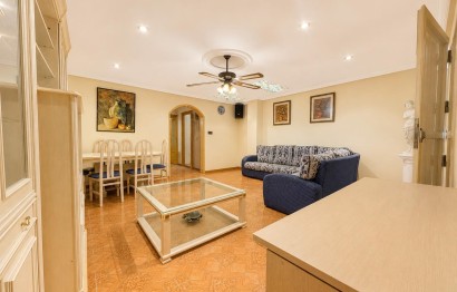 Revente - Maison de ville - Cox