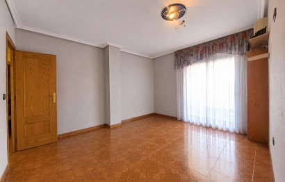 Revente - Maison de ville - Cox